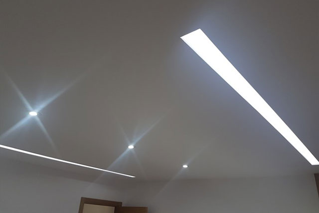 techos con iluminación indirecta